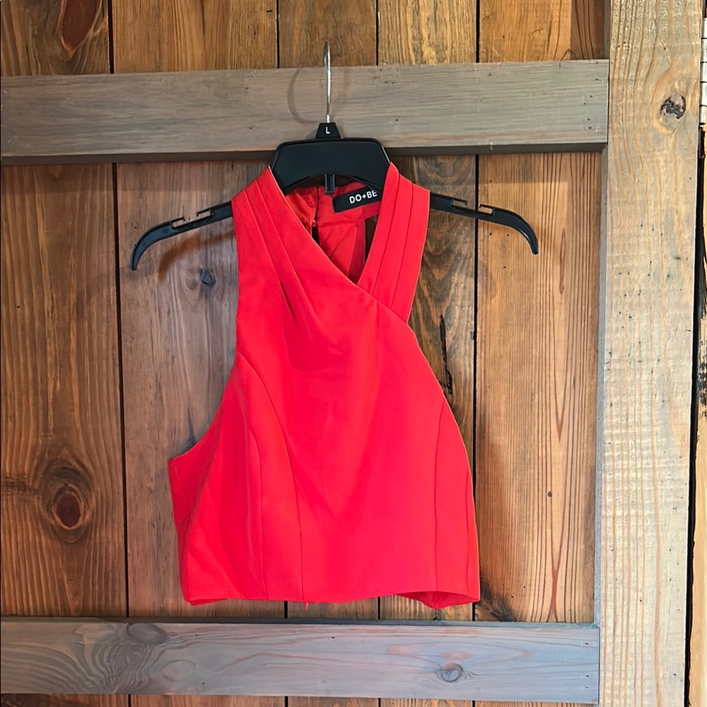 Do+Be Women's Red Sleeveless Top